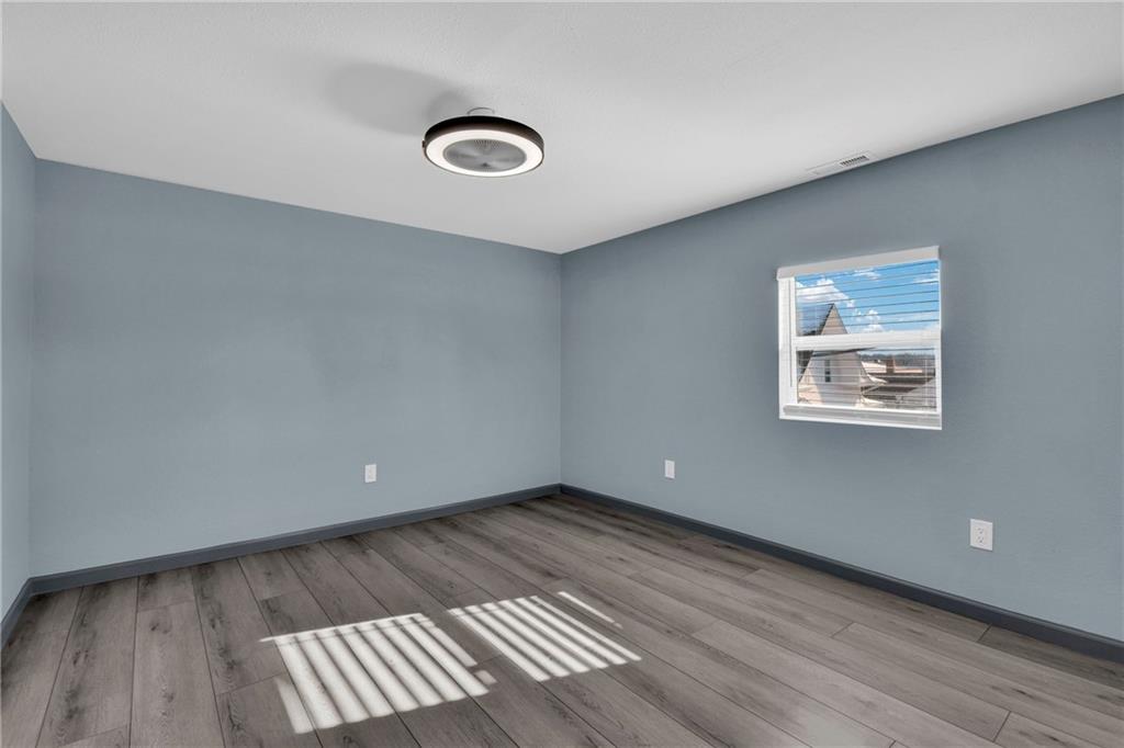 419 West Maple Avenue Independence, MO 64050 - Photo 21 of 27