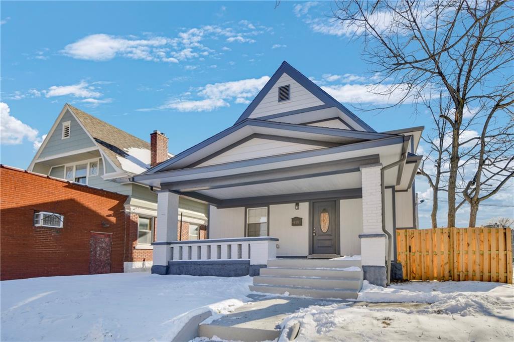 419 West Maple Avenue Independence, MO 64050 - Photo 3 of 27