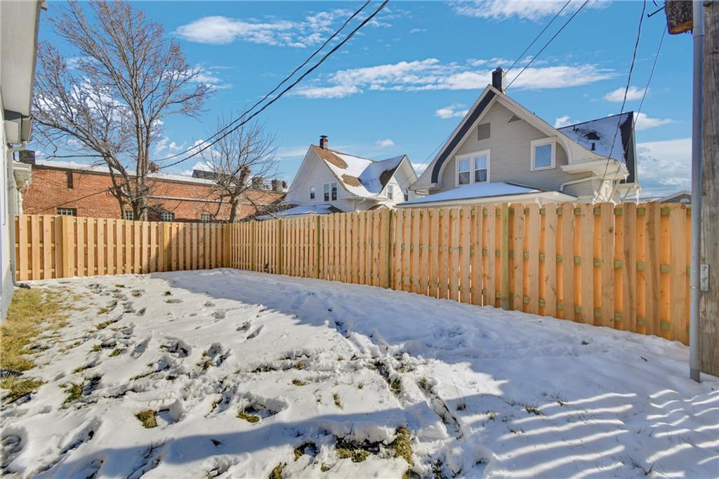 419 West Maple Avenue Independence, MO 64050 - Photo 4 of 27