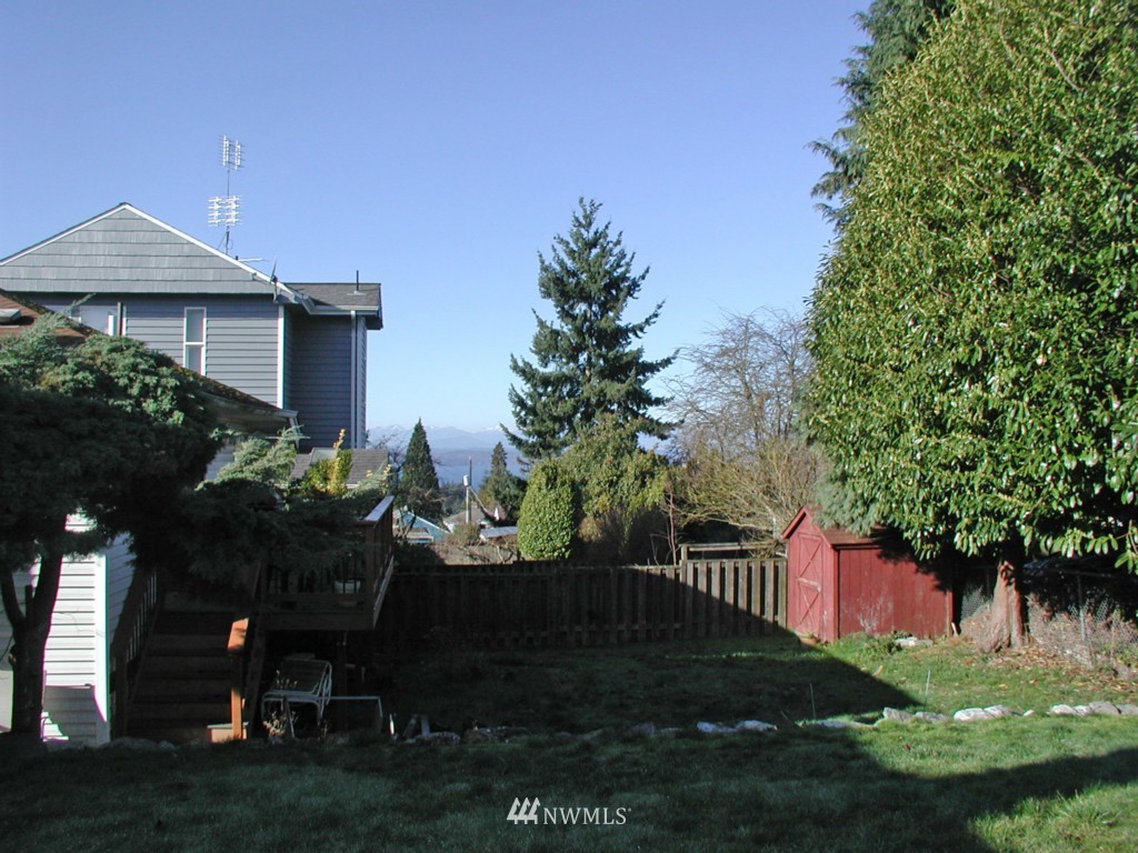 4122 Southwest Rose Street Seattle, WA 98136 - Photo 14 of 15 Gallery Image 14