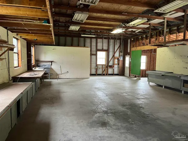 $499,250 | 3135 Hwy 196 Molino, Cantonment, FL 32533