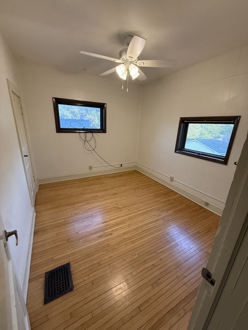 418 North 4th Street DeKalb, IL 60115 - Photo 8 of 9