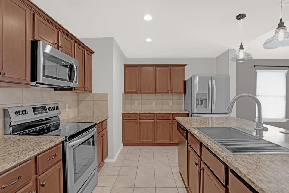 904 Opal Path Princeton, TX 75407 - Photo 4 of 11