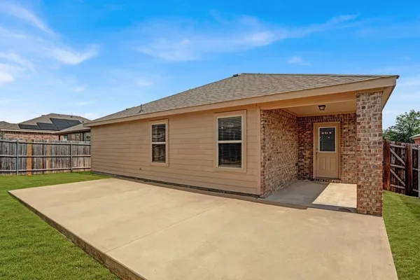 $1,995 | 904 Opal Path, Princeton, TX 75407