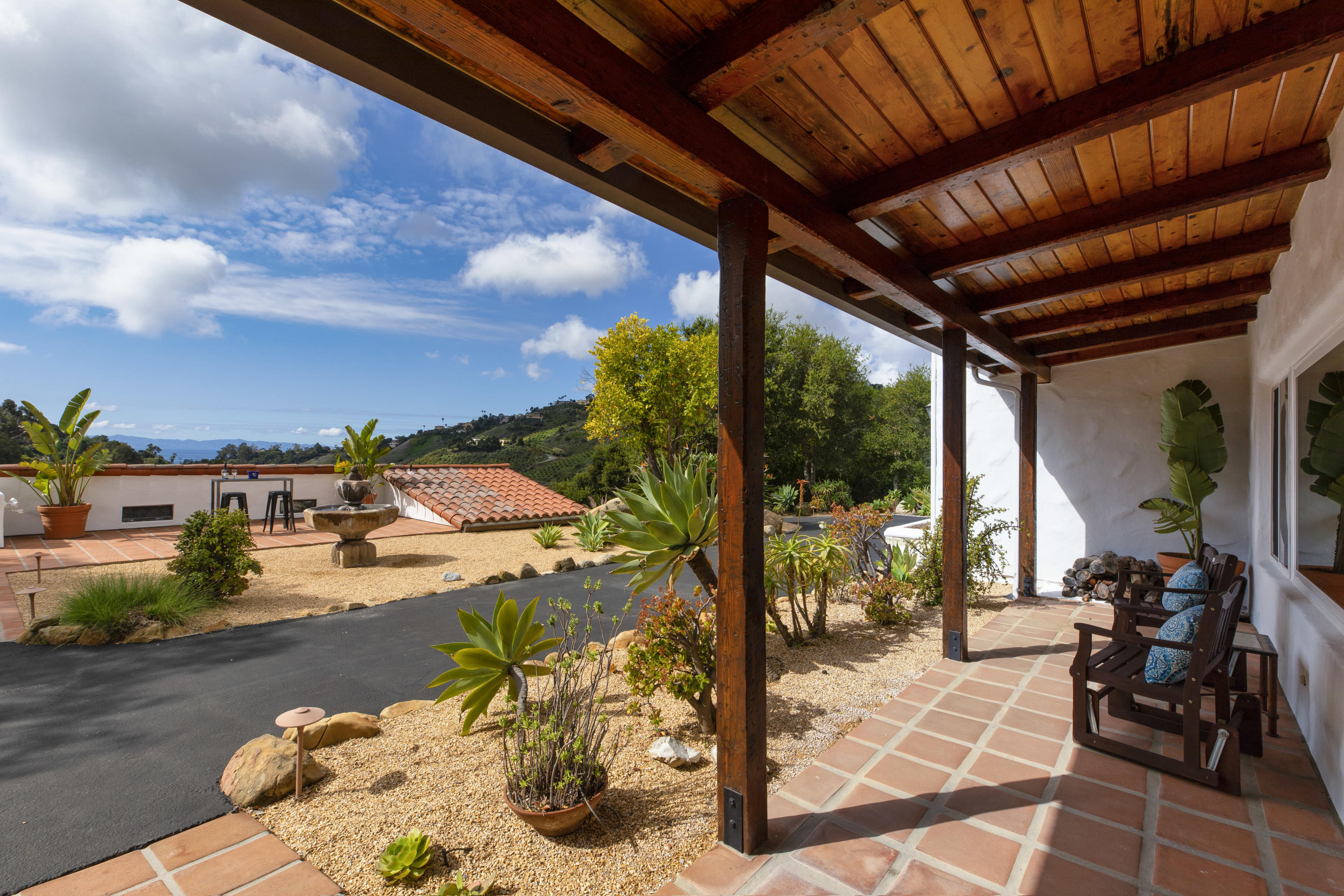 665 Coyote Road Santa Barbara, CA 93108 - Photo 5 of 27 Ocean view front porch