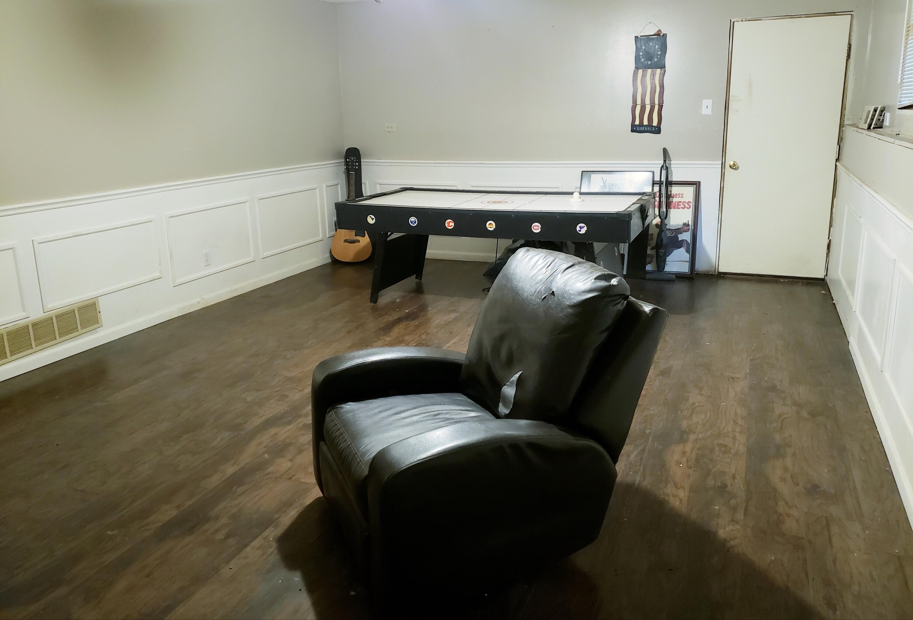 3071 Van Fossen Road Utica, OH 43080 - Photo 30 of 53 2nd Level