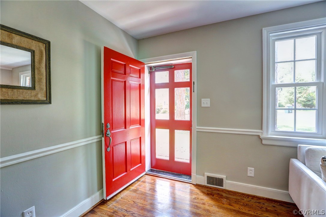 1407 Chowan Road Henrico, VA 23229 - Photo 2 of 40 Gallery Image 2