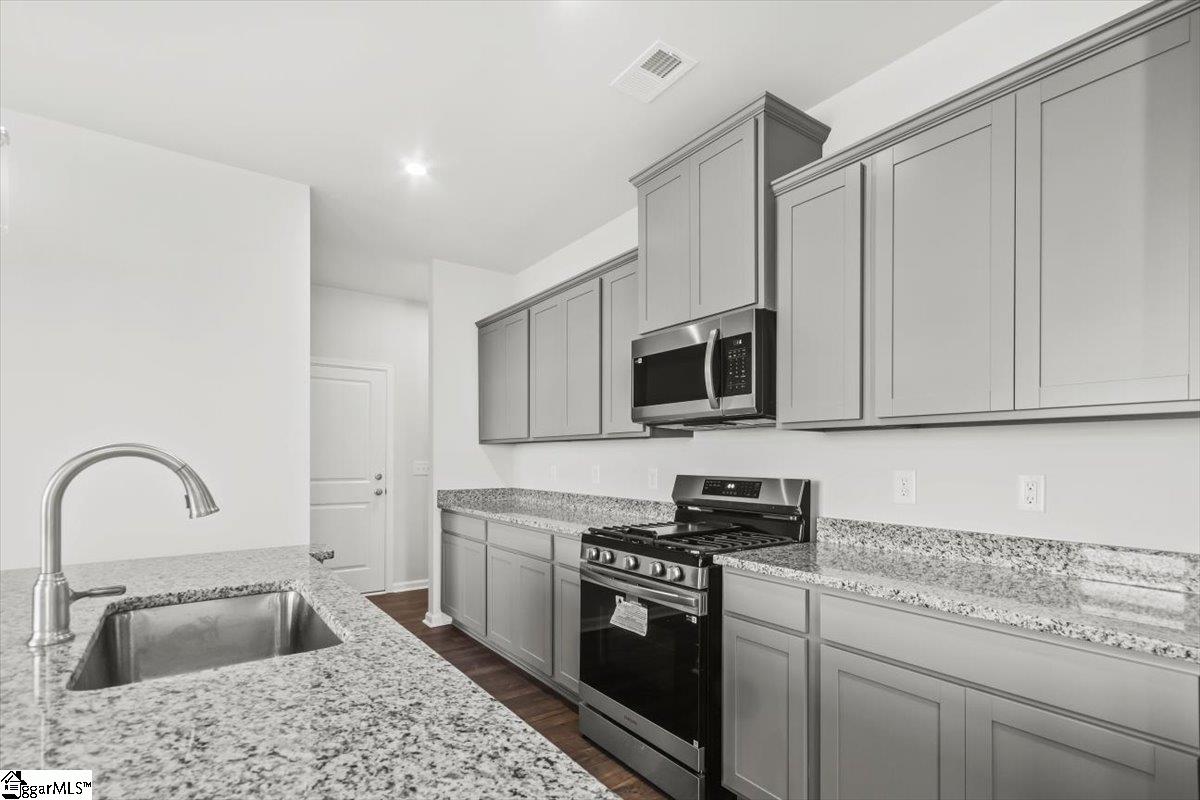 1113 Berry Patch Drive Lyman, SC 29365 - Photo 6 of 28