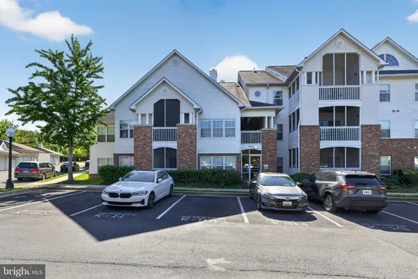 $2,450 | 6630 Lake Park Drive, Unit 3B, Greenbelt, MD 20770