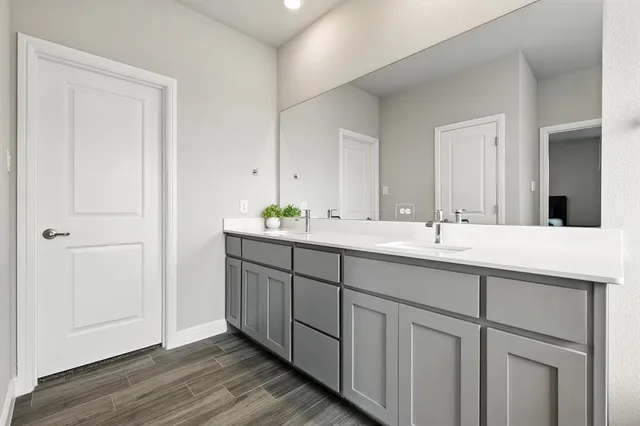 $419,900 | 505 Bighorn Pass, Denton, TX 76210