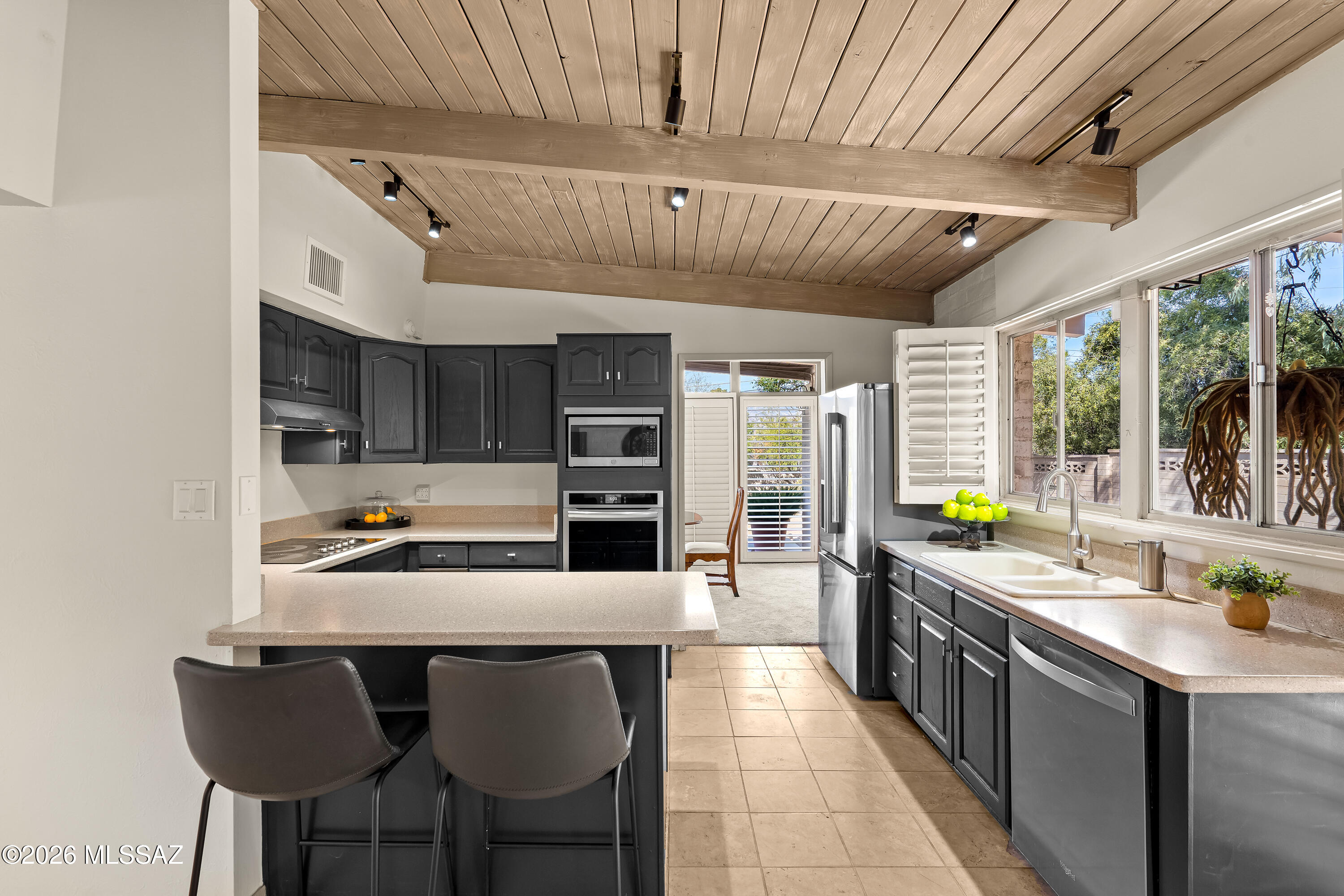 8801 East Lancaster Road Tucson, AZ 85715 - Photo 12 of 32 Gallery Image 12