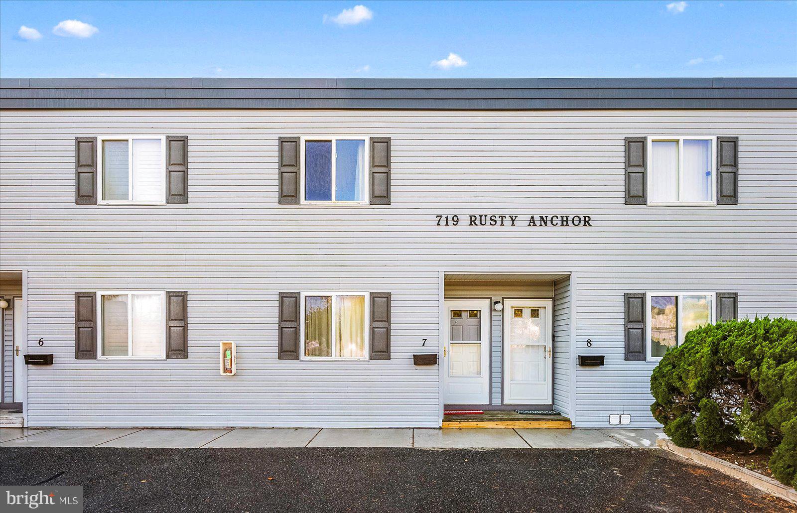 719 Rusty Anchor Road, Unit 4A Ocean City, MD 21842 - Photo 5 of 60 Gallery Image 5