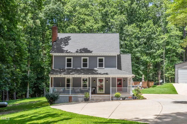 $450,000 | 6600 Willow Chase Drive, Willow Spring, NC 27592