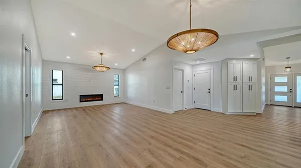 $4,500 | 5468 Wilkinson Road, Sarasota, FL 34233