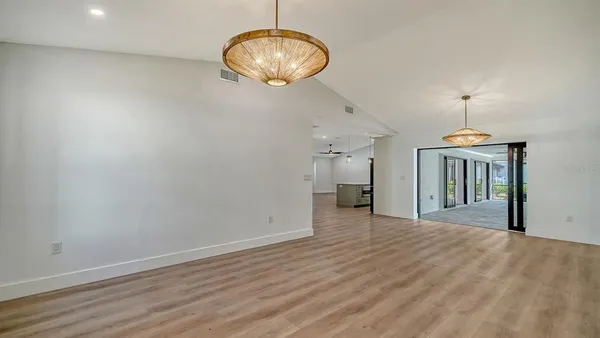 $4,650 | 5468 Wilkinson Road, Sarasota, FL 34233