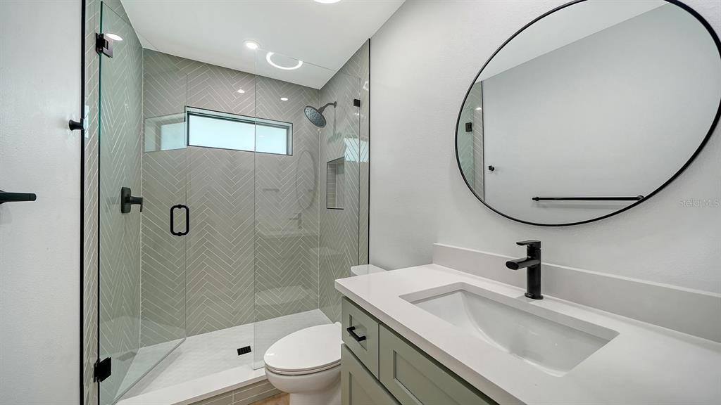 5468 Wilkinson Road Sarasota, FL 34233 - Photo 32 of 69