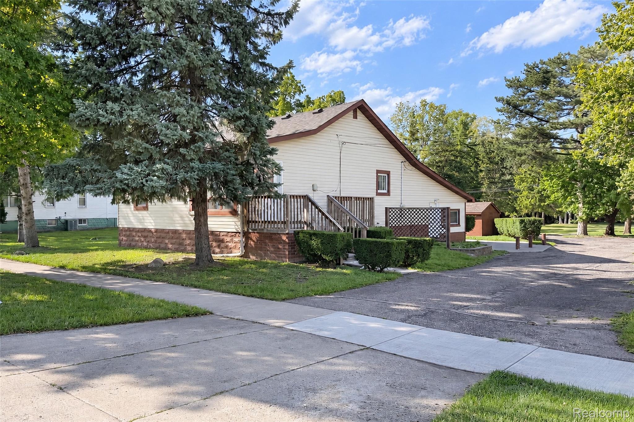 22900 Goddard Road Taylor, MI 48180 - Photo 10 of 49 A-22900 Goddard Taylor-1.jpg