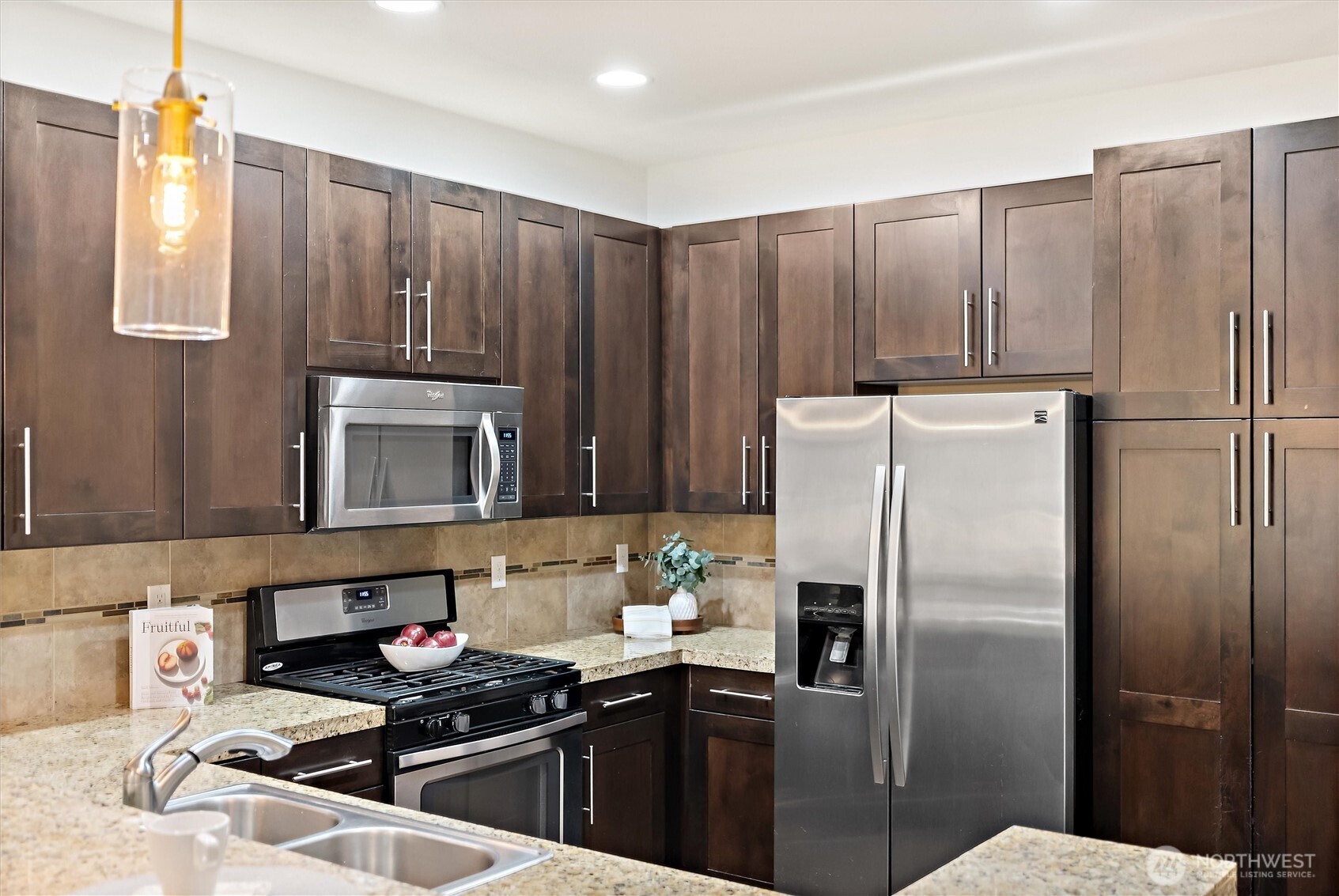 4000 Northeast 3rd Place Renton, WA 98056 - Photo 18 of 40