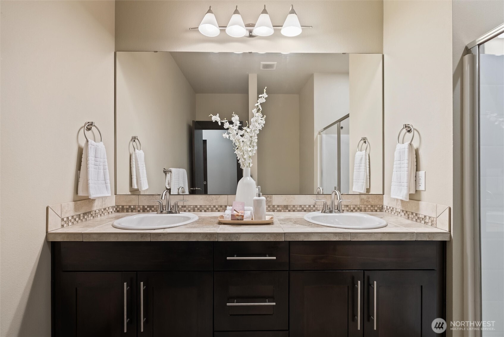 4000 Northeast 3rd Place Renton, WA 98056 - Photo 25 of 40