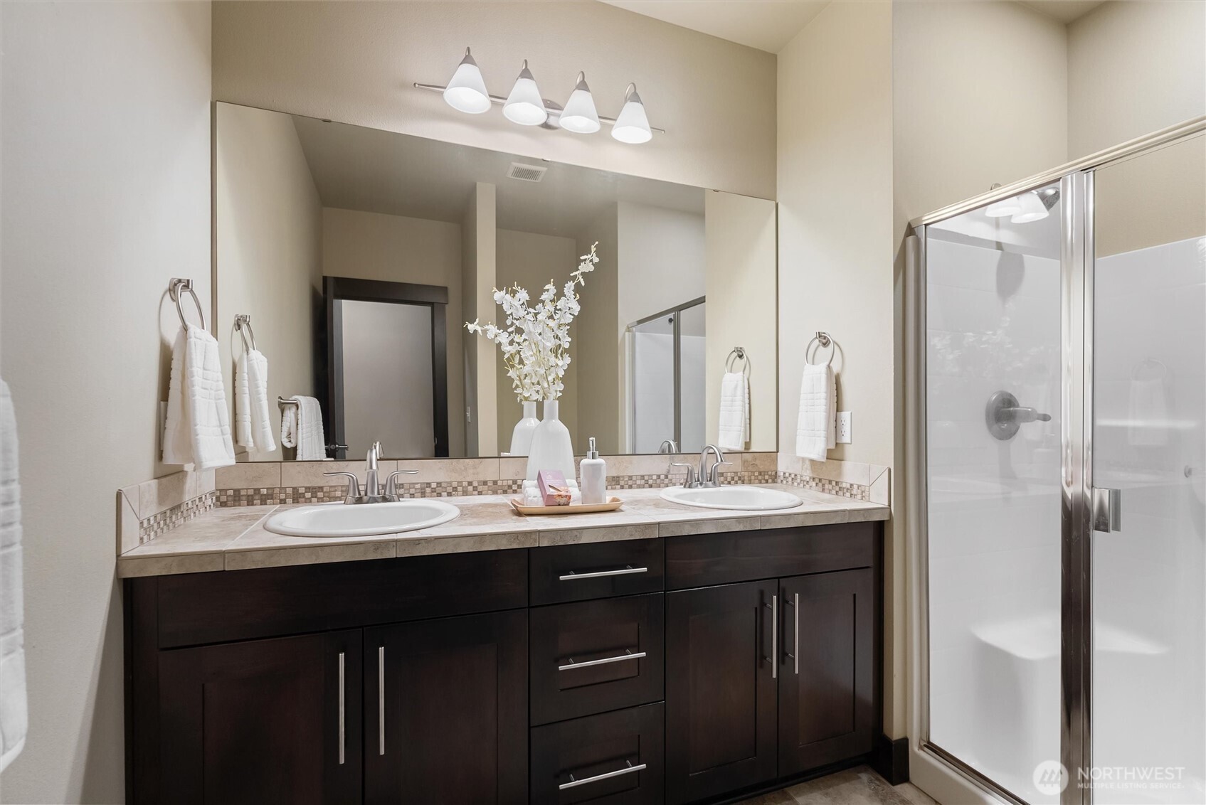 4000 Northeast 3rd Place Renton, WA 98056 - Photo 26 of 40