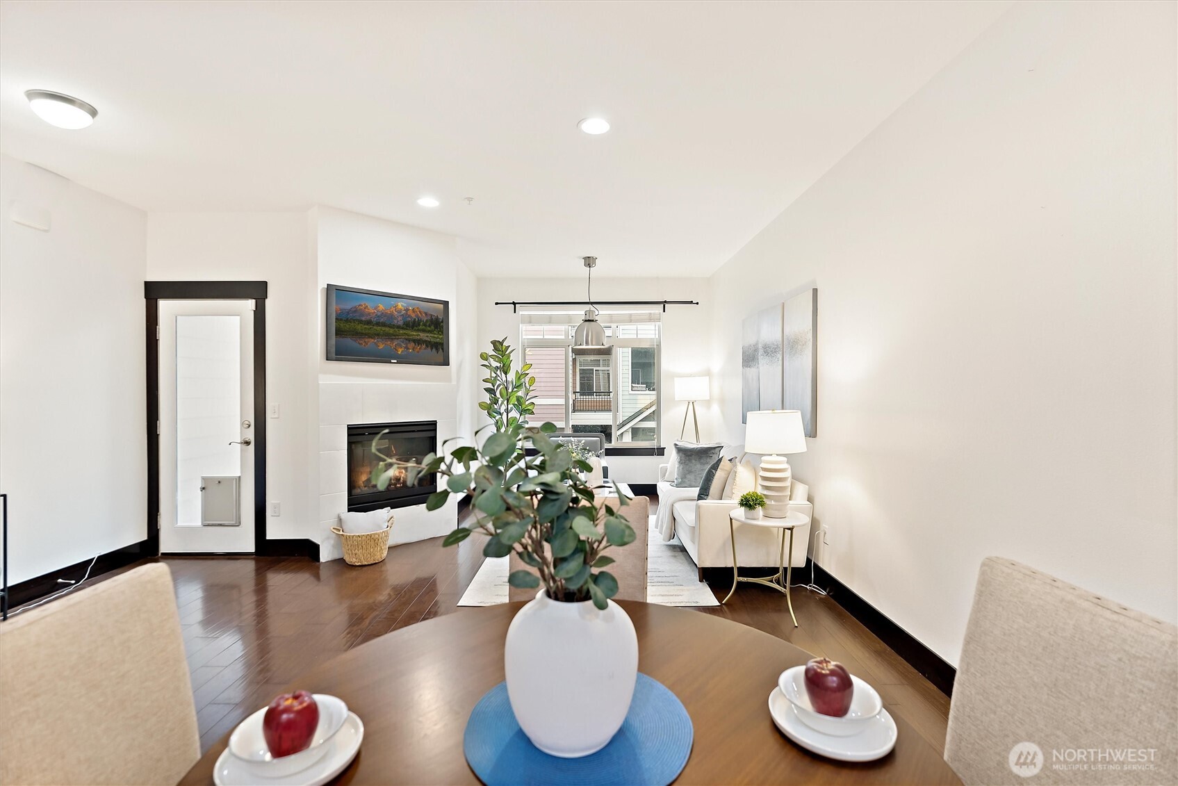 4000 Northeast 3rd Place Renton, WA 98056 - Photo 10 of 40