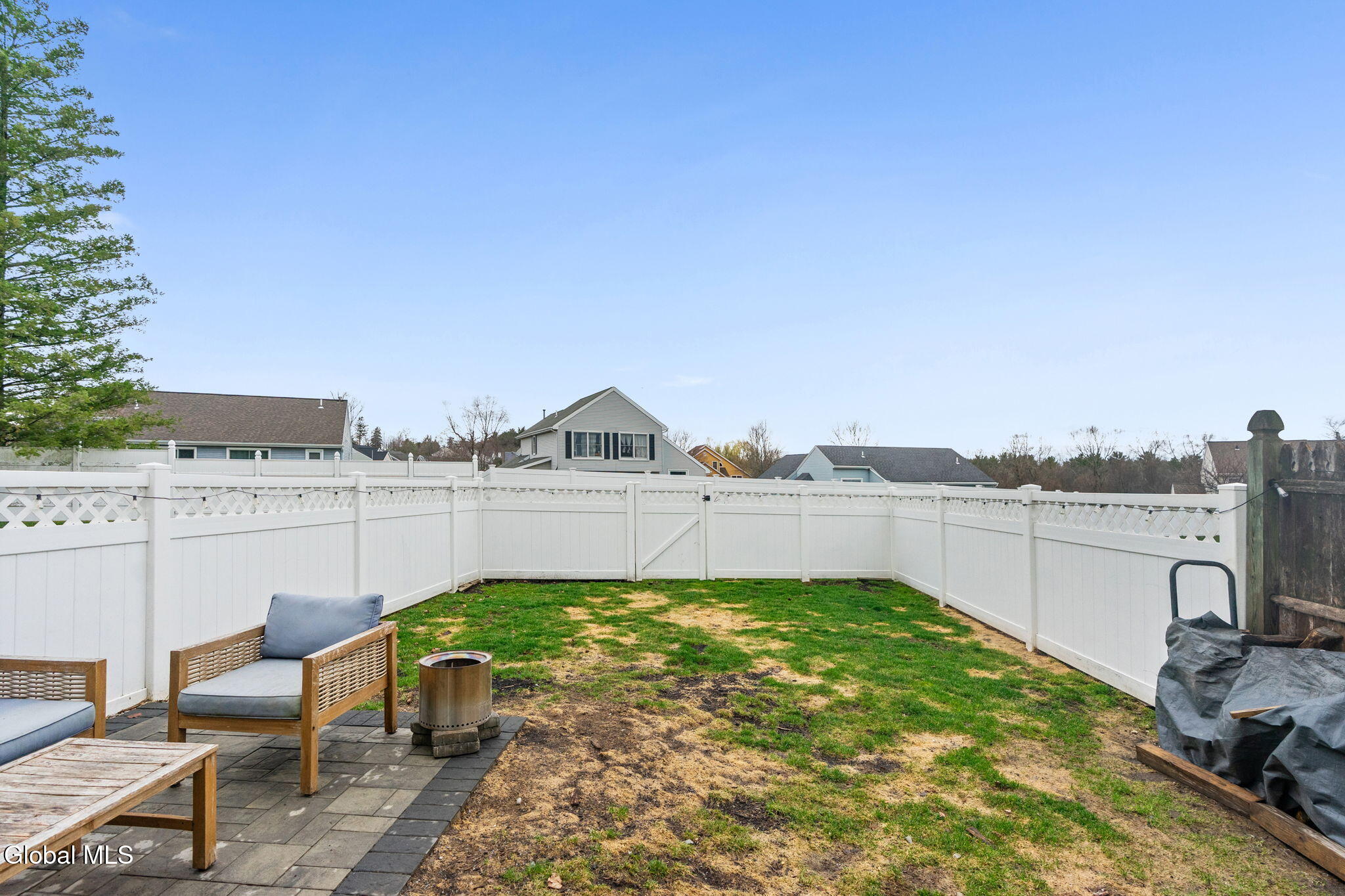 18 Justine Court Rensselaer, NY 12144 - Photo 21 of 24 12-web-or-mls-8-justine-ct