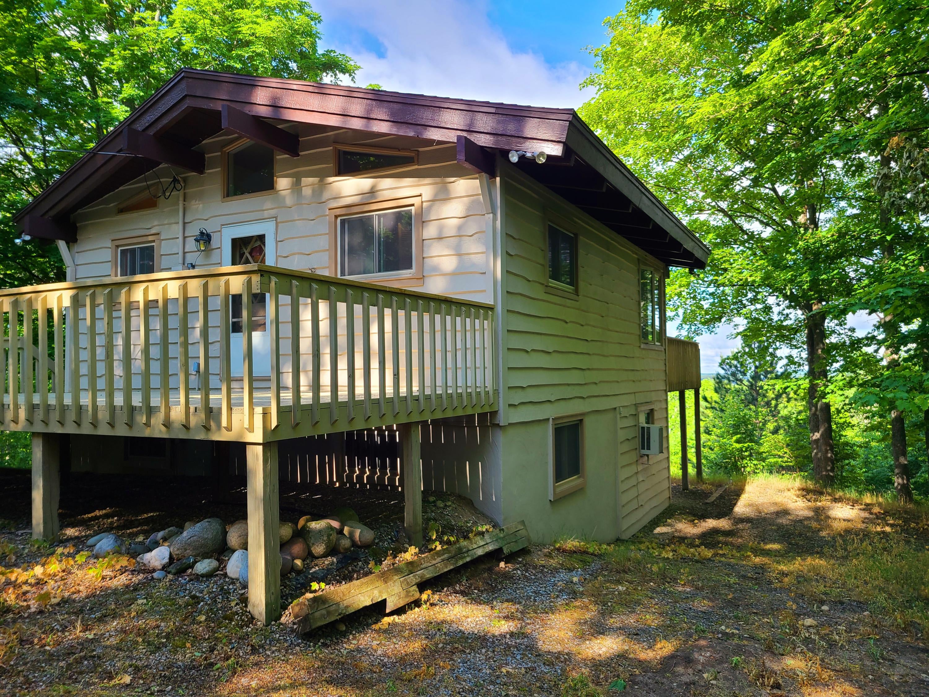 9396 Hunters Ridge Gaylord, MI 49735 - Photo 16 of 40 Gallery Image 16