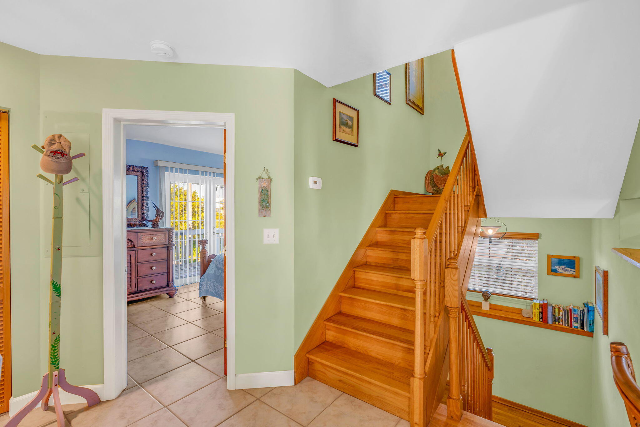 28560 Doubloon Road Summerland Key, FL 33042 - Photo 29 of 52 a view of a hallway with staircase