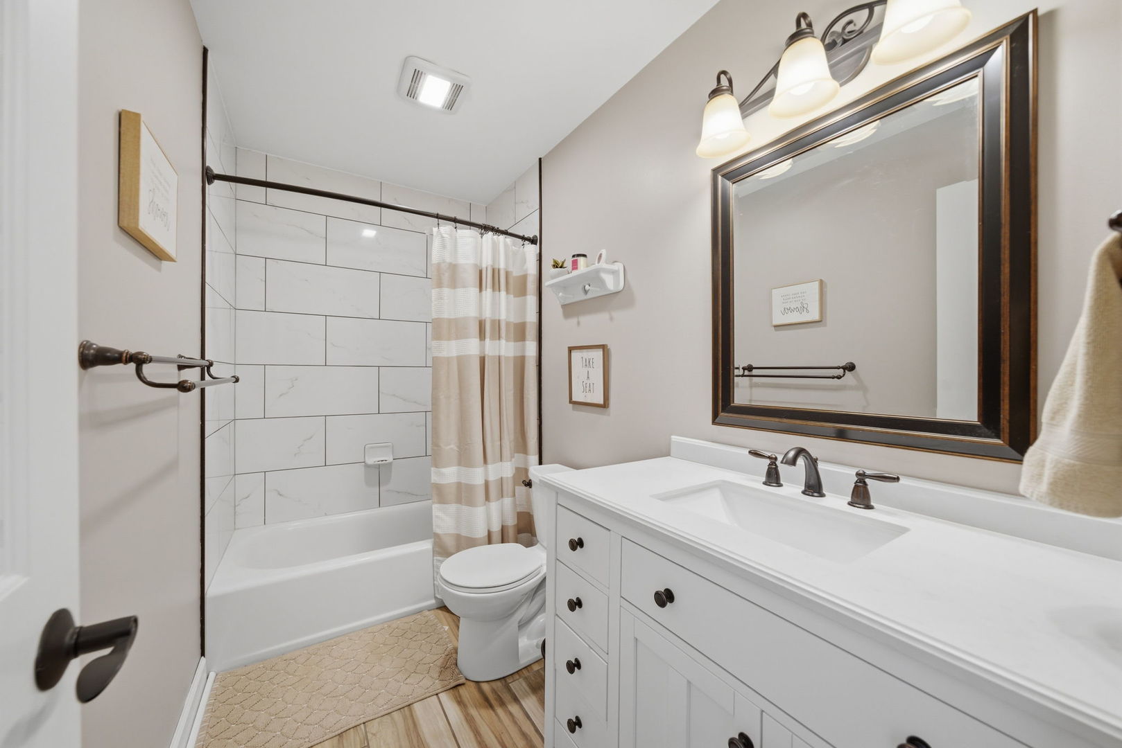 11N215 Capulet Circle Elgin, IL 60124 - Photo 20 of 27