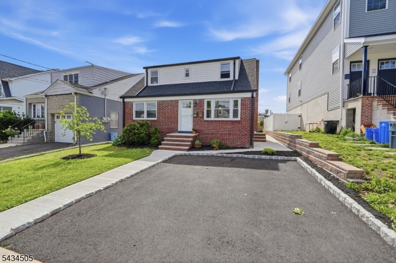 91 Charles Street Belleville, NJ 07109 - Photo 1 of 22