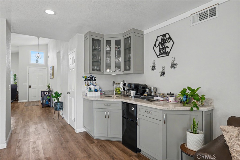 9 Old Wood Road Pomona, CA 91766 - Photo 8 of 27