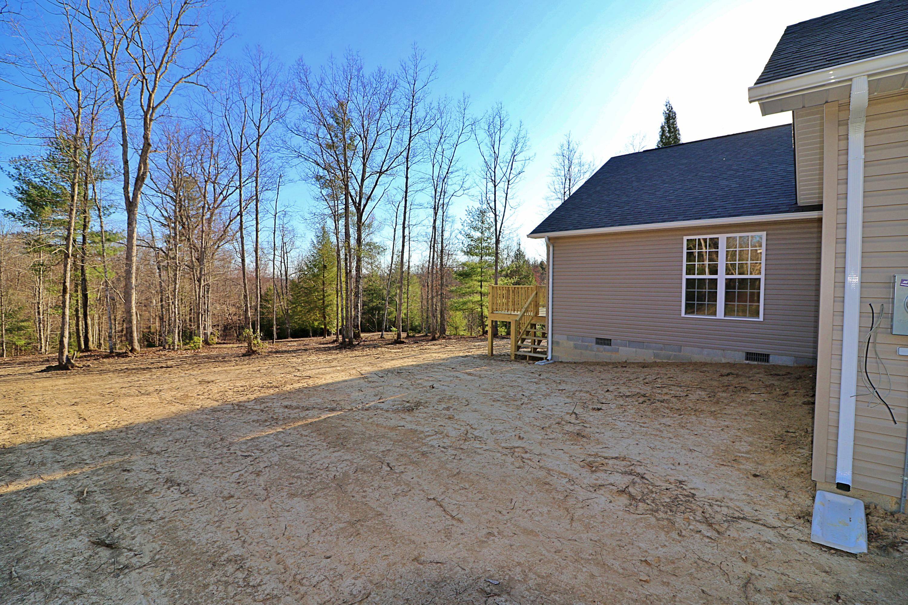 471 Toomey Falls Road Oneida, TN 37841 - Photo 28 of 31 094A8598