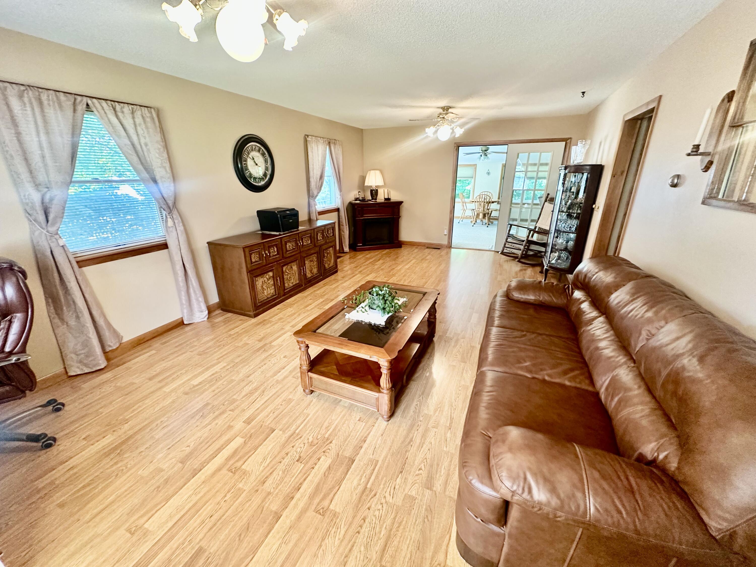 21 Young Street Madison, ME 04950 - Photo 11 of 26 Living Room