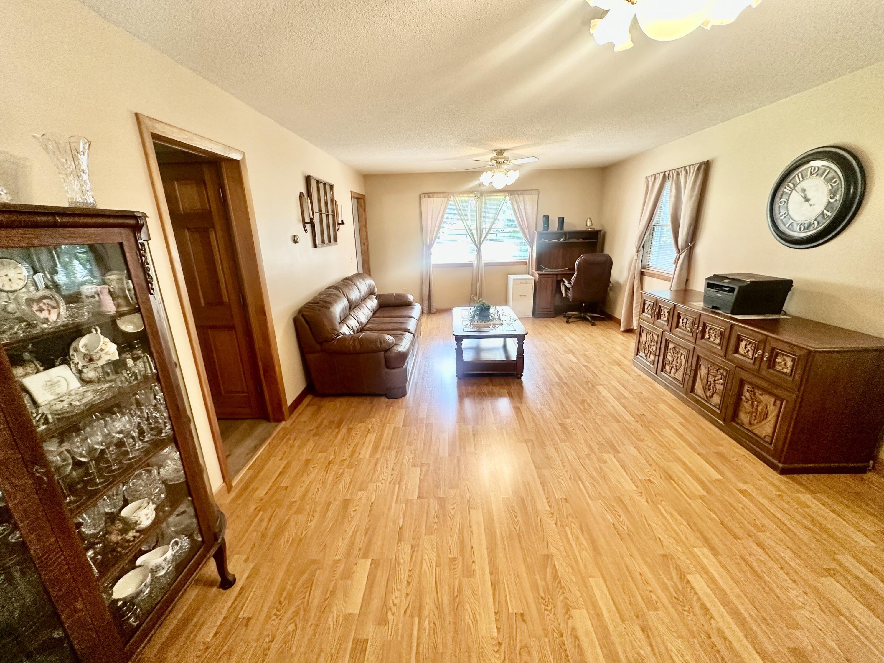 21 Young Street Madison, ME 04950 - Photo 12 of 26 Living Room