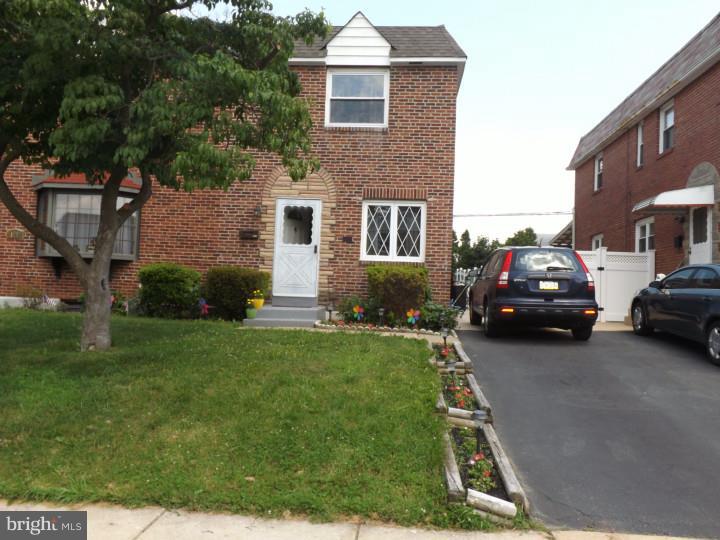 111 West Garrison Road Brookhaven, PA 19015 - Photo 2 of 19 Exterior Front