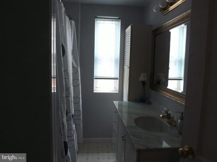 111 West Garrison Road Brookhaven, PA 19015 - Photo 9 of 19 Bathroom