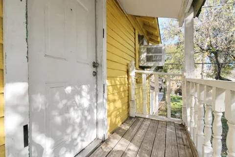 $275,000 | 1433 Scharpe Street, Houston, TX 77023