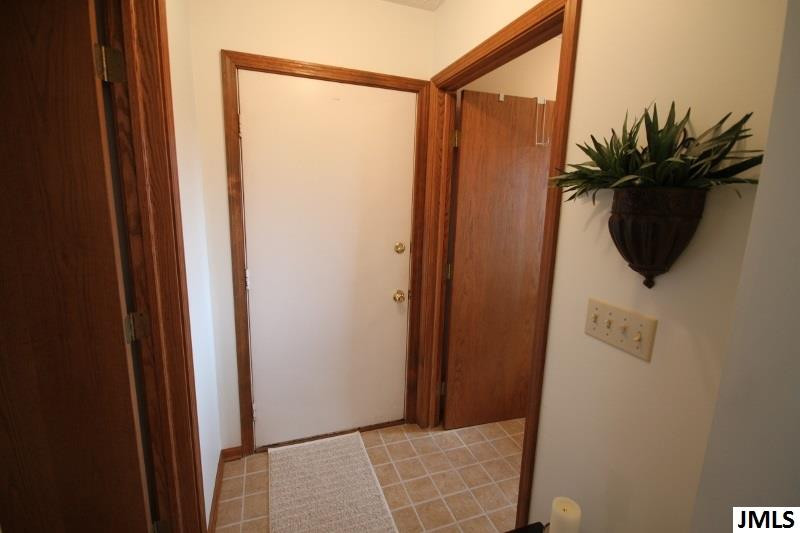 707 South College Road Mason, MI 48854 - Photo 20 of 27 Photo 20