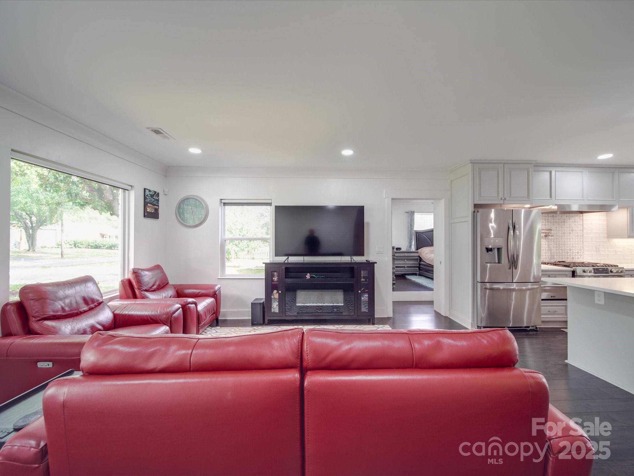 1517 Kimberly Road Charlotte, NC 28208 - Photo 17 of 48 Gallery Image 17