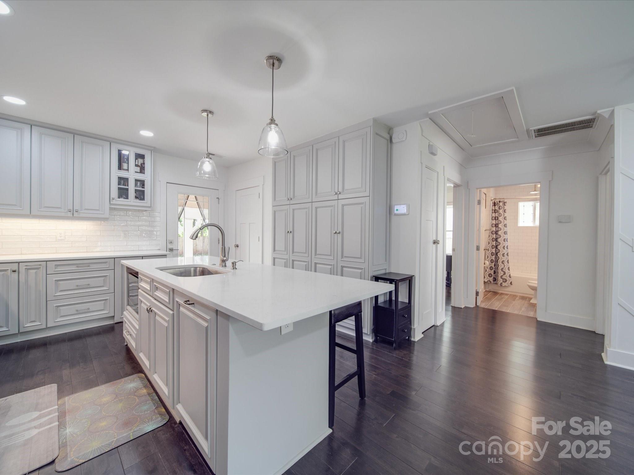 1517 Kimberly Road Charlotte, NC 28208 - Photo 20 of 48 Gallery Image 20