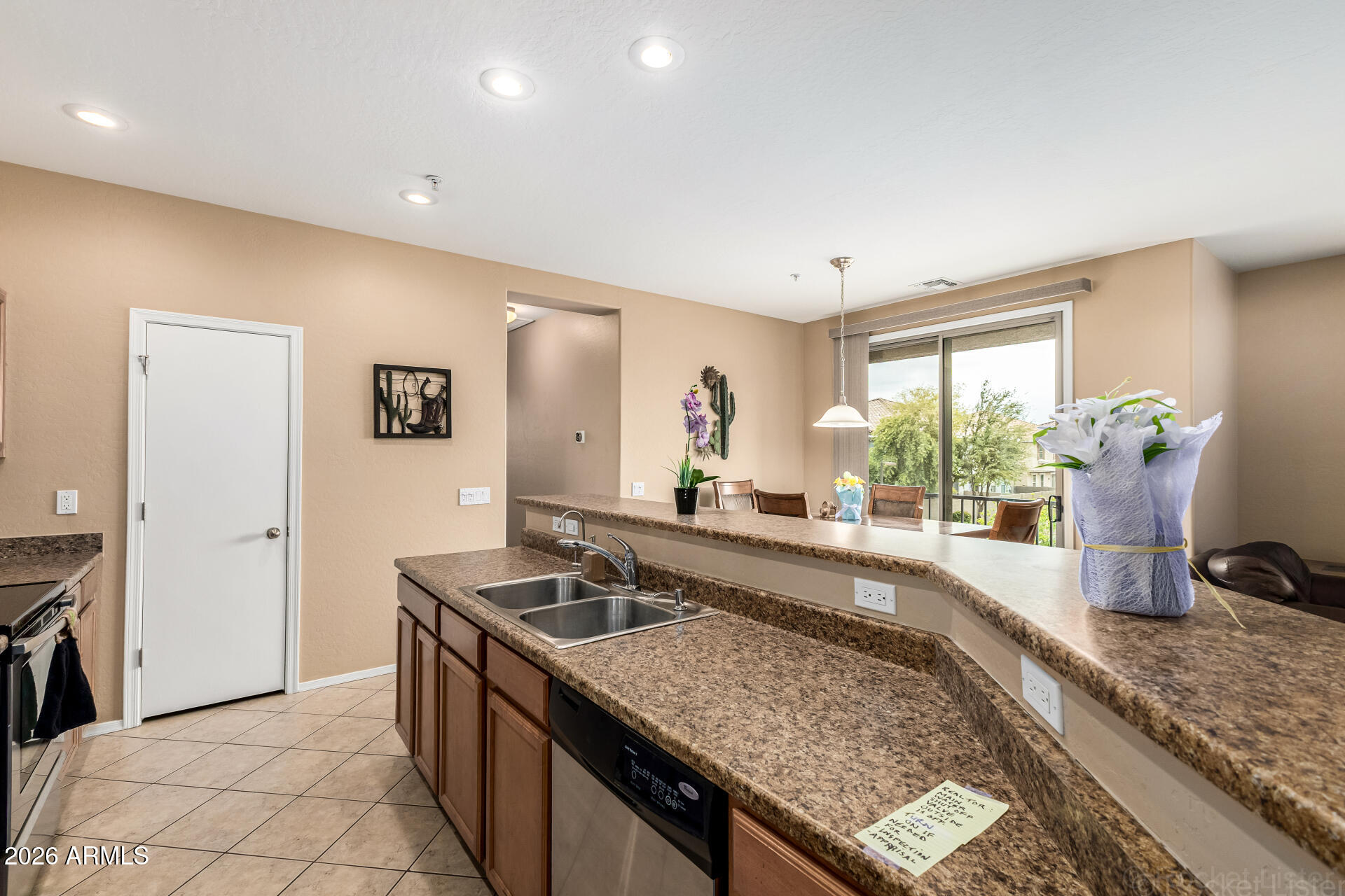 1255 South Rialto, Unit 104 Mesa, AZ 85209 - Photo 13 of 35 Kitchen