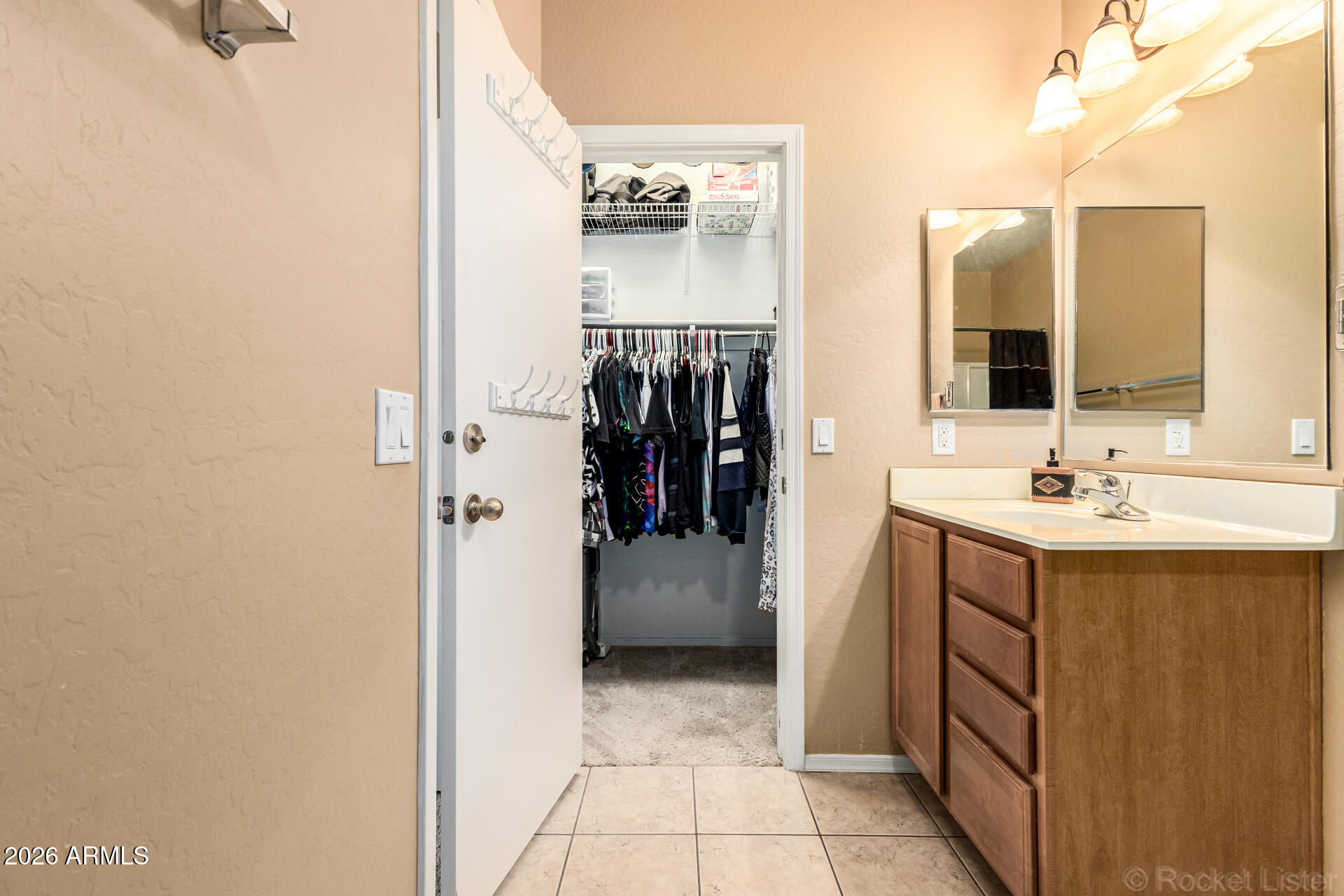 1255 South Rialto, Unit 104 Mesa, AZ 85209 - Photo 20 of 35 Master Bath