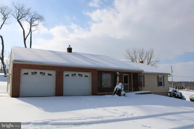 $2,400 | 1384 Muddy Creek Road, Denver, PA 17517