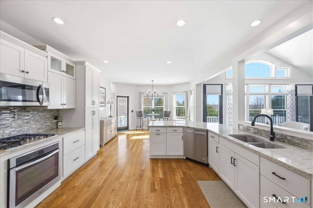 839 Wrights Crossing Road Pomfret, CT 06259 - Photo 19 of 40