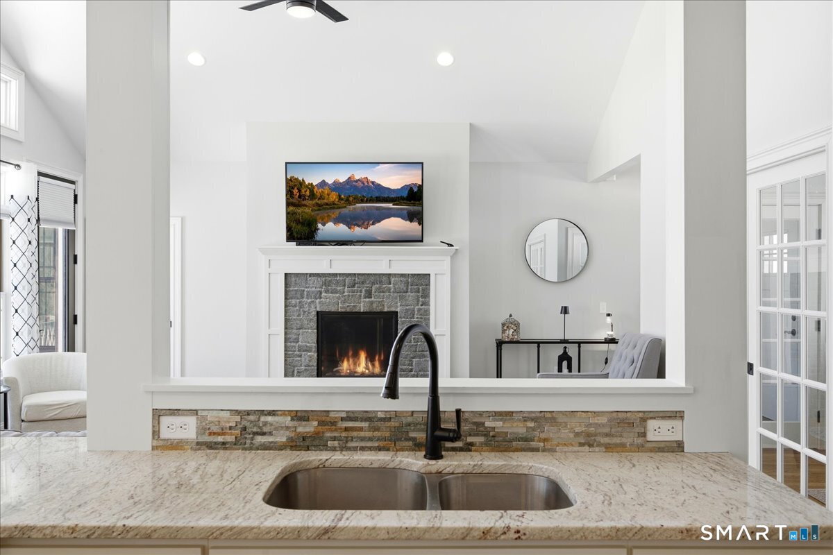 839 Wrights Crossing Road Pomfret, CT 06259 - Photo 22 of 40