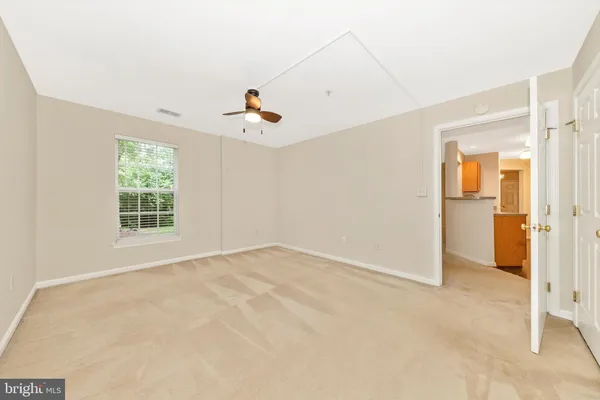 $235,000 | 500 Bradley Court, Unit 4B, Frederick, MD 21703