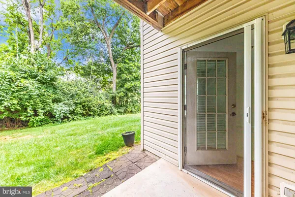 $235,000 | 500 Bradley Court, Unit 4B, Frederick, MD 21703