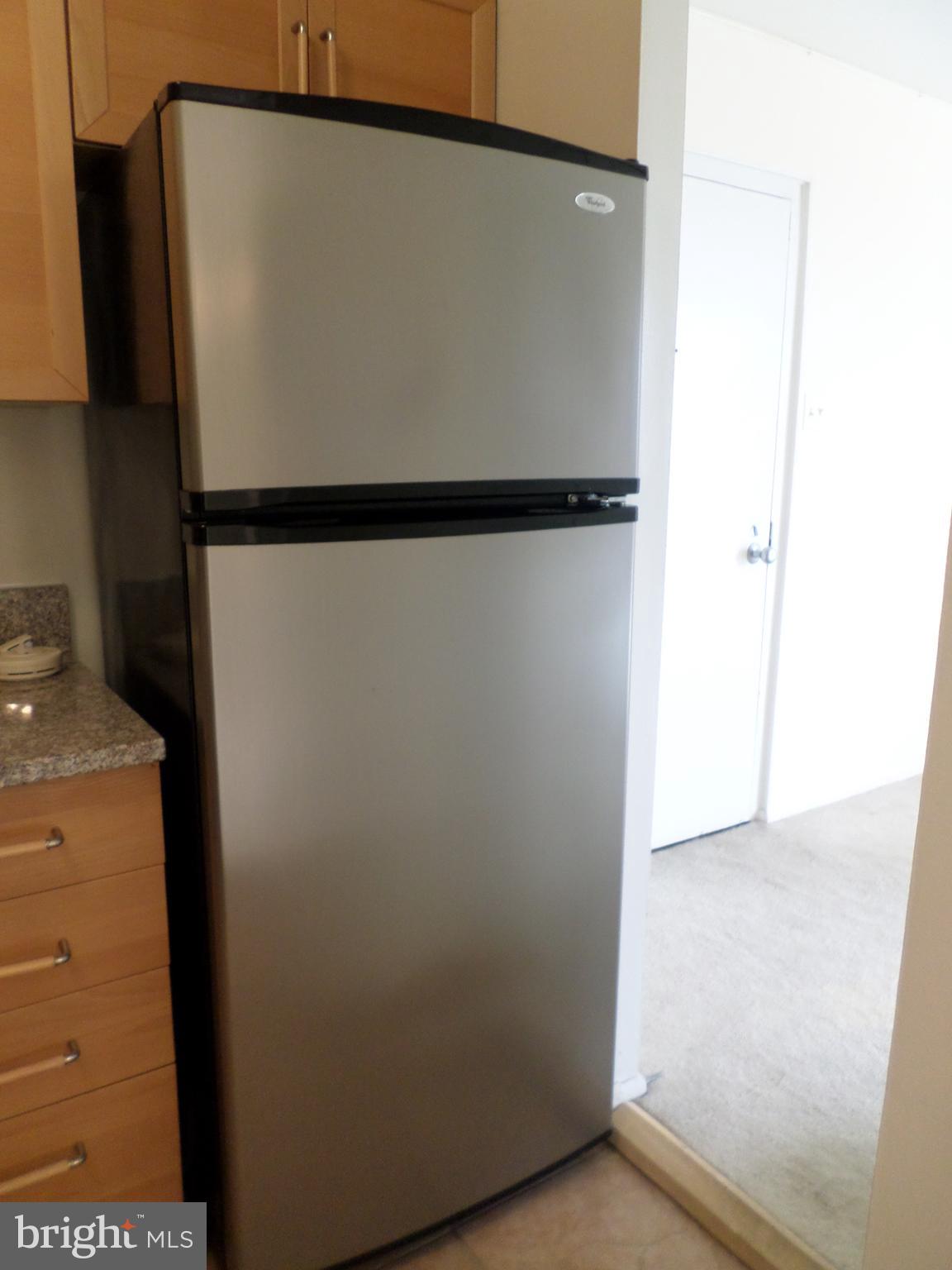 9900 Georgia Avenue, Unit 27707 Silver Spring, MD 20902 - Photo 8 of 29 refrigerator