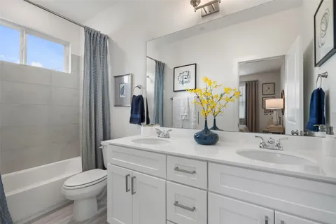 $549,999 | 200 West 56th Street, Unit 7104, Austin, TX 78751