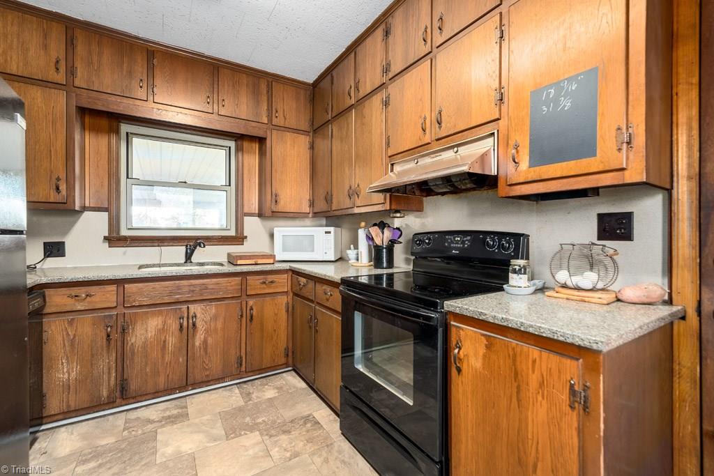 6225 Davis Mill Road Randleman, NC 27317 - Photo 17 of 30 Gallery Image 17
